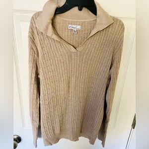 Women’s beige knit sweater- size medium